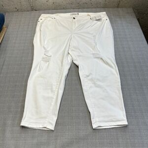 New Torrid Boyfriend‎ White Distressed Jeans Cropped Plus Size 26 Short